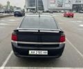 Черный Опель Вектра, объемом двигателя 2.2 л и пробегом 204 тыс. км за 4000 $, фото 1 на Automoto.ua
