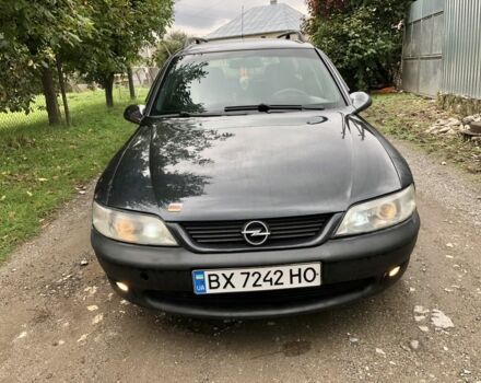 Чорний Опель Вектра, об'ємом двигуна 2 л та пробігом 228 тис. км за 1950 $, фото 13 на Automoto.ua