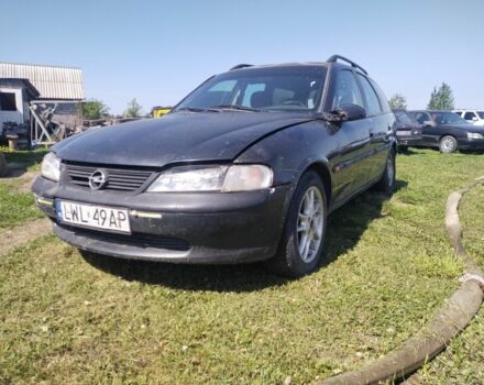 Черный Опель Вектра, объемом двигателя 0 л и пробегом 412 тыс. км за 450 $, фото 2 на Automoto.ua
