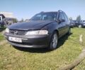Черный Опель Вектра, объемом двигателя 0 л и пробегом 412 тыс. км за 450 $, фото 2 на Automoto.ua