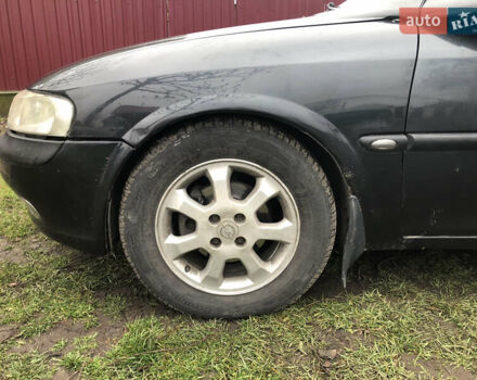 Чорний Опель Вектра, об'ємом двигуна 1.8 л та пробігом 296 тис. км за 1500 $, фото 6 на Automoto.ua