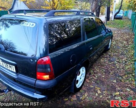 Черный Опель Вектра, объемом двигателя 1.8 л и пробегом 200 тыс. км за 2200 $, фото 1 на Automoto.ua