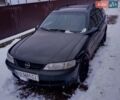 Черный Опель Вектра, объемом двигателя 1.6 л и пробегом 345 тыс. км за 2200 $, фото 1 на Automoto.ua