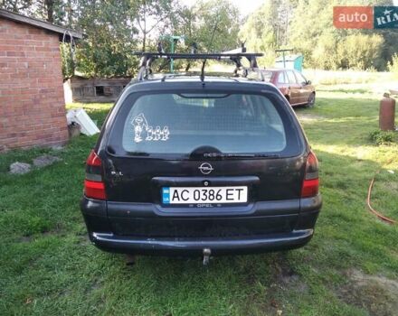 Черный Опель Вектра, объемом двигателя 2 л и пробегом 347 тыс. км за 2350 $, фото 1 на Automoto.ua