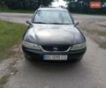 Черный Опель Вектра, объемом двигателя 1.6 л и пробегом 320 тыс. км за 2000 $, фото 1 на Automoto.ua