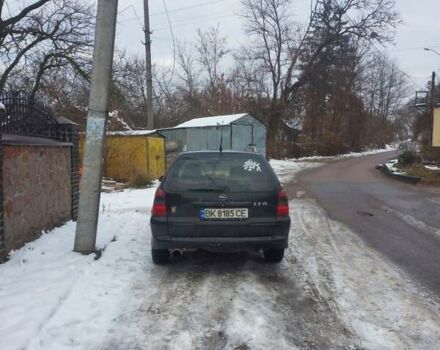 Черный Опель Вектра, объемом двигателя 2 л и пробегом 310 тыс. км за 2950 $, фото 3 на Automoto.ua