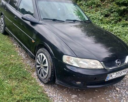 Черный Опель Вектра, объемом двигателя 1.8 л и пробегом 251 тыс. км за 1650 $, фото 1 на Automoto.ua