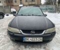 Черный Опель Вектра, объемом двигателя 1.8 л и пробегом 300 тыс. км за 1499 $, фото 2 на Automoto.ua