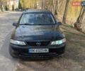 Черный Опель Вектра, объемом двигателя 1.6 л и пробегом 200 тыс. км за 1650 $, фото 2 на Automoto.ua