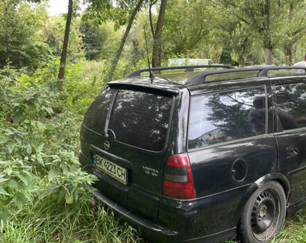 Черный Опель Вектра, объемом двигателя 1.8 л и пробегом 335 тыс. км за 2250 $, фото 10 на Automoto.ua