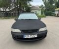 Чорний Опель Вектра, об'ємом двигуна 2 л та пробігом 350 тис. км за 1100 $, фото 1 на Automoto.ua