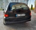 Чорний Опель Вектра, об'ємом двигуна 2 л та пробігом 370 тис. км за 1600 $, фото 3 на Automoto.ua