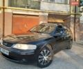 Чорний Опель Вектра, об'ємом двигуна 2 л та пробігом 370 тис. км за 1600 $, фото 2 на Automoto.ua