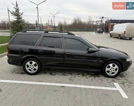 Черный Опель Вектра, объемом двигателя 2 л и пробегом 355 тыс. км за 3600 $, фото 2 на Automoto.ua