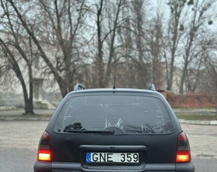 Черный Опель Вектра, объемом двигателя 2 л и пробегом 300 тыс. км за 1800 $, фото 4 на Automoto.ua