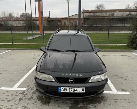 Черный Опель Вектра, объемом двигателя 2 л и пробегом 355 тыс. км за 3600 $, фото 1 на Automoto.ua