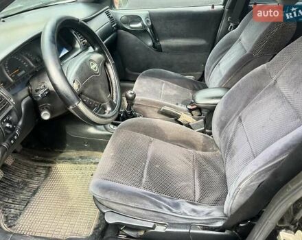 Опель Вектра 2000 в Луцке на Automoto.ua Черный Опель Вектра, объемом двигателя 2 л и пробегом 300 тыс. км за 1450 $, фото 5 на Automoto.ua