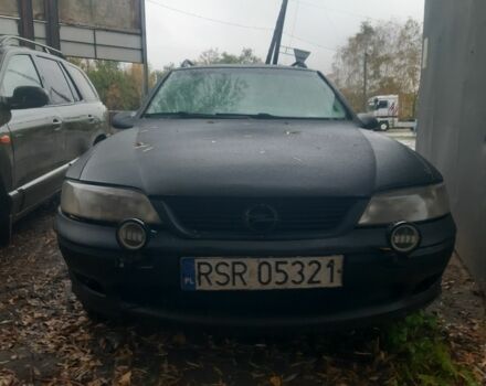 Черный Опель Вектра, объемом двигателя 2 л и пробегом 350 тыс. км за 1307 $, фото 1 на Automoto.ua