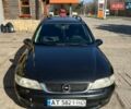 Черный Опель Вектра, объемом двигателя 2.2 л и пробегом 300 тыс. км за 1200 $, фото 9 на Automoto.ua