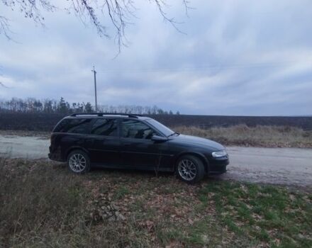 Черный Опель Вектра, объемом двигателя 2.2 л и пробегом 398 тыс. км за 2500 $, фото 1 на Automoto.ua