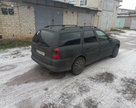 Чорний Опель Вектра, об'ємом двигуна 2 л та пробігом 330 тис. км за 1400 $, фото 2 на Automoto.ua