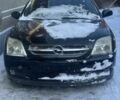 Черный Опель Вектра, объемом двигателя 1.9 л и пробегом 200 тыс. км за 1500 $, фото 1 на Automoto.ua