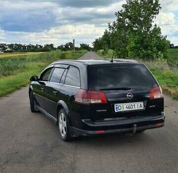 Черный Опель Вектра, объемом двигателя 2.17 л и пробегом 580 тыс. км за 3000 $, фото 2 на Automoto.ua