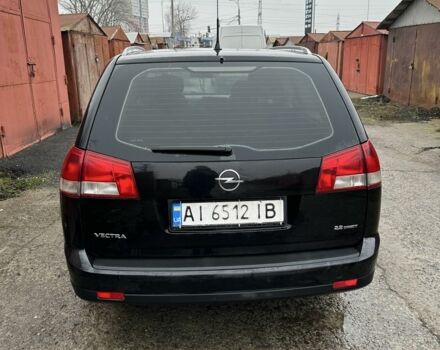 Черный Опель Вектра, объемом двигателя 2 л и пробегом 280 тыс. км за 3600 $, фото 2 на Automoto.ua