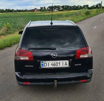 Черный Опель Вектра, объемом двигателя 2.17 л и пробегом 580 тыс. км за 3000 $, фото 4 на Automoto.ua
