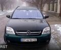 Черный Опель Вектра, объемом двигателя 1.9 л и пробегом 400 тыс. км за 3800 $, фото 1 на Automoto.ua