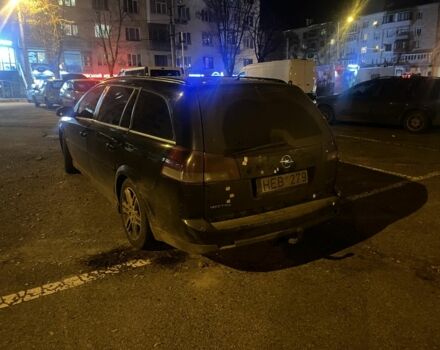 Черный Опель Вектра, объемом двигателя 2.2 л и пробегом 370 тыс. км за 2700 $, фото 3 на Automoto.ua