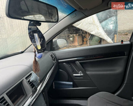 Черный Опель Вектра, объемом двигателя 2.2 л и пробегом 303 тыс. км за 3925 $, фото 7 на Automoto.ua