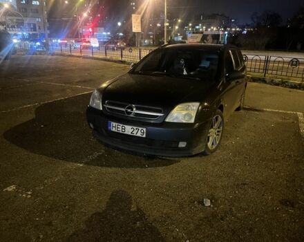 Черный Опель Вектра, объемом двигателя 2.2 л и пробегом 370 тыс. км за 2700 $, фото 1 на Automoto.ua