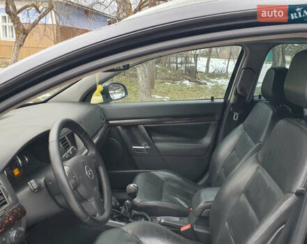 Черный Опель Вектра, объемом двигателя 2.17 л и пробегом 330 тыс. км за 4599 $, фото 2 на Automoto.ua