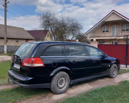 Чорний Опель Вектра, об'ємом двигуна 1.9 л та пробігом 380 тис. км за 4000 $, фото 2 на Automoto.ua
