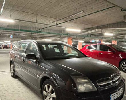 Черный Опель Вектра, объемом двигателя 1.91 л и пробегом 294 тыс. км за 4500 $, фото 6 на Automoto.ua