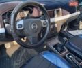 Черный Опель Вектра, объемом двигателя 1.9 л и пробегом 399 тыс. км за 3200 $, фото 4 на Automoto.ua