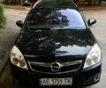 Черный Опель Вектра, объемом двигателя 1.91 л и пробегом 398 тыс. км за 4500 $, фото 3 на Automoto.ua