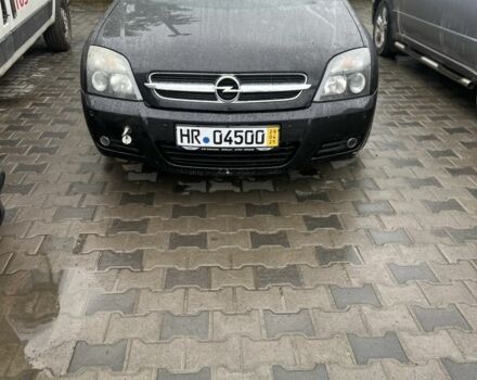 Черный Опель Вектра, объемом двигателя 2.2 л и пробегом 250 тыс. км за 2500 $, фото 1 на Automoto.ua