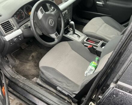 Черный Опель Вектра, объемом двигателя 2.2 л и пробегом 250 тыс. км за 2500 $, фото 3 на Automoto.ua