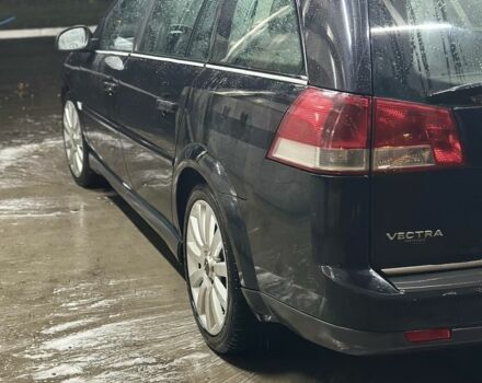 Чорний Опель Вектра, об'ємом двигуна 2 л та пробігом 339 тис. км за 2551 $, фото 4 на Automoto.ua