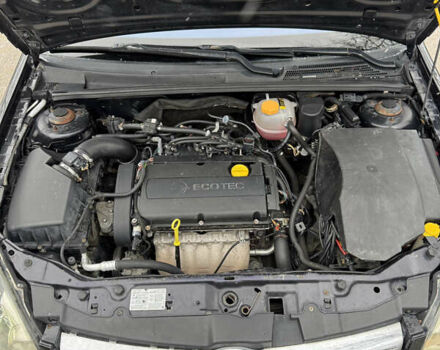 Черный Опель Вектра, объемом двигателя 1.8 л и пробегом 300 тыс. км за 3400 $, фото 25 на Automoto.ua