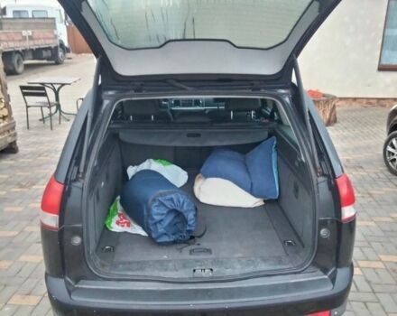 Черный Опель Вектра, объемом двигателя 2 л и пробегом 350 тыс. км за 2700 $, фото 1 на Automoto.ua