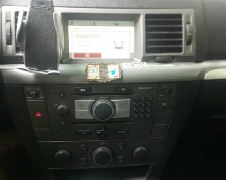 Черный Опель Вектра, объемом двигателя 1.9 л и пробегом 318 тыс. км за 3100 $, фото 15 на Automoto.ua