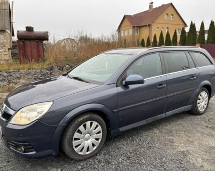 Черный Опель Вектра, объемом двигателя 1.9 л и пробегом 300 тыс. км за 2250 $, фото 2 на Automoto.ua