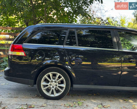 Черный Опель Вектра, объемом двигателя 2.2 л и пробегом 207 тыс. км за 6490 $, фото 4 на Automoto.ua