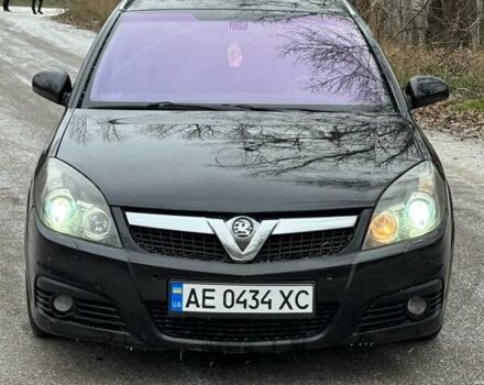 Черный Опель Вектра, объемом двигателя 1.8 л и пробегом 300 тыс. км за 3400 $, фото 4 на Automoto.ua
