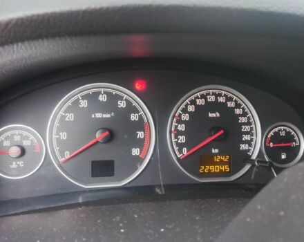 Черный Опель Вектра, объемом двигателя 0 л и пробегом 229 тыс. км за 3300 $, фото 4 на Automoto.ua