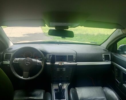 Черный Опель Вектра, объемом двигателя 1.9 л и пробегом 318 тыс. км за 3100 $, фото 12 на Automoto.ua