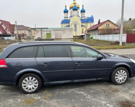 Черный Опель Вектра, объемом двигателя 1.9 л и пробегом 300 тыс. км за 2250 $, фото 5 на Automoto.ua